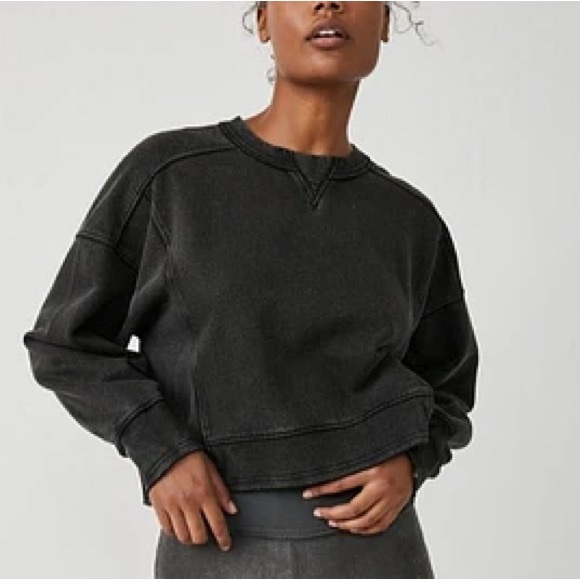 FP Movement by Free People Tops - Free People Intercept Pullover🖤